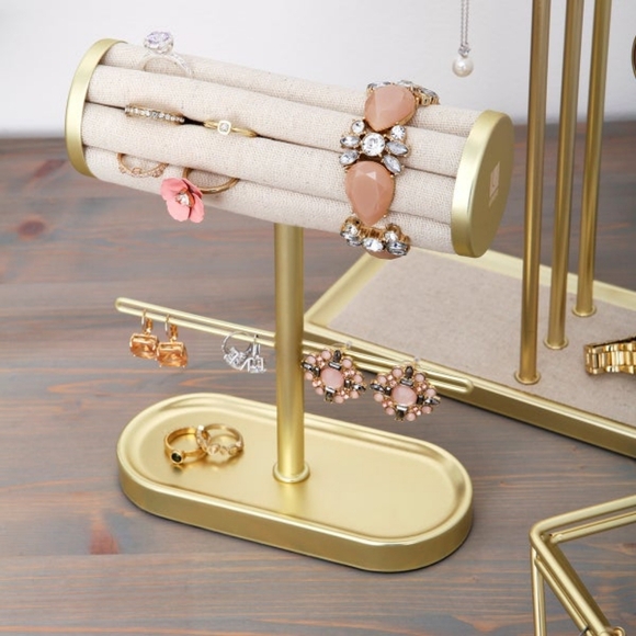 Umbra Circa Jewelry Display & Organizer - Picture 1 of 5